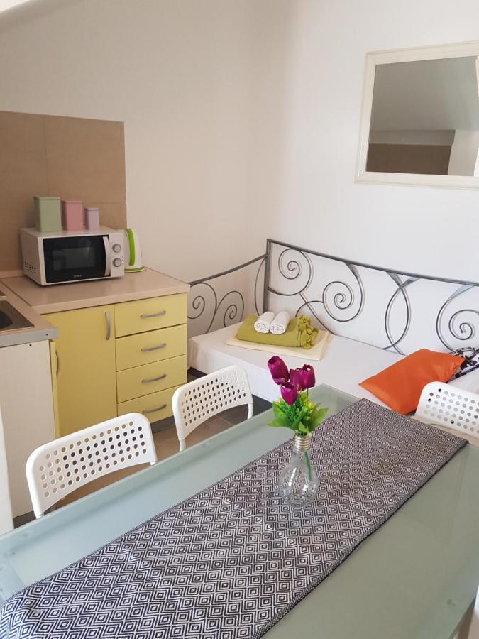 Apartments Joko Omis Exterior photo