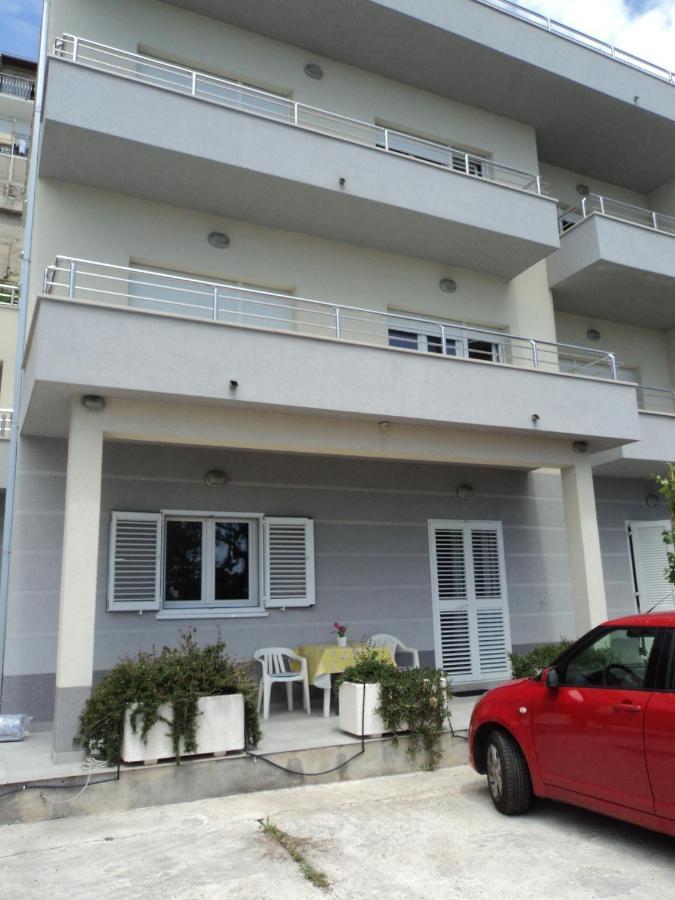 Apartments Joko Omis Exterior photo